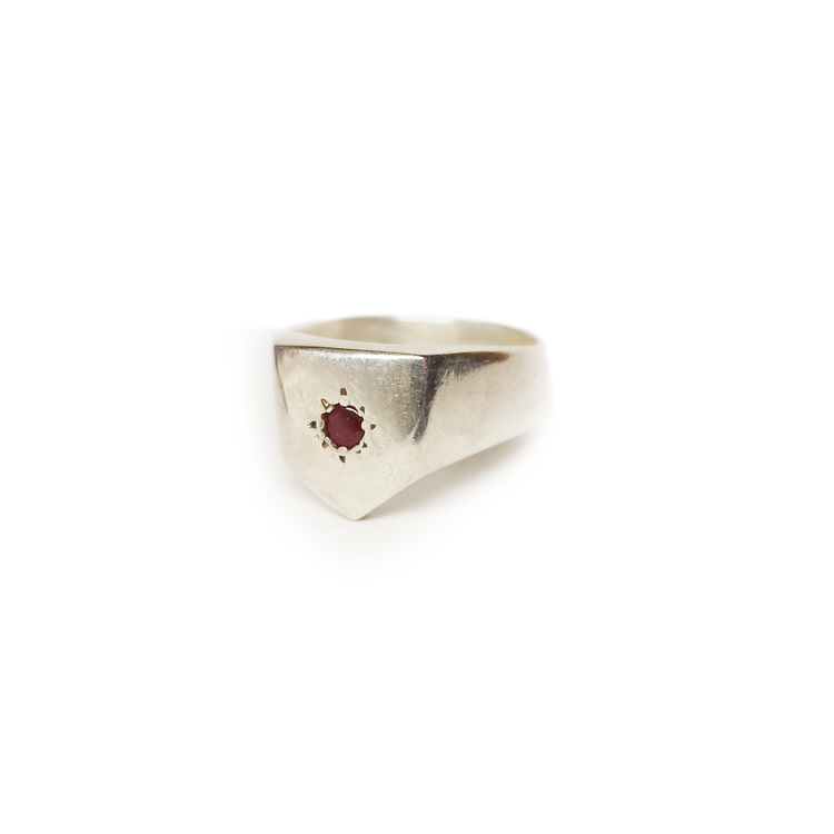 Rodeo Ruby Power Signet